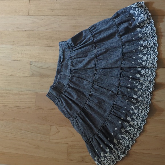 Joe Benbasset Sz M 100% Cotton Elastic Waist Flared Skirt with Embroidered Hem - Picture 2 of 5